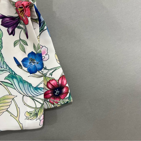 Ann Taylor White Floral Wide Leg Crop Pants - Picture 7 of 15